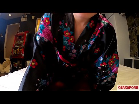 ❤️ Młoda dziewczyna cosplay uwielbia seks do orgazmu z squirt w konnicy i blowjob. Asian girl with hairy pussy and beautiful tits in traditional Japanese costume in amateur video showing masturbation with fuck toys. Sakura 3 OSAKAPORN. Super sex at us ﹏
