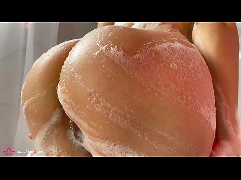 ❤️ Brunetka Masturbuje cipkę wibratorem do intensywnego orgazmu pod prysznicem Super sex at us ﹏